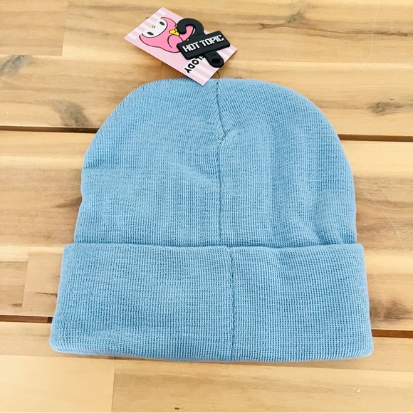 sanrio my melody beanie - hot topic - Picture 3 of 3